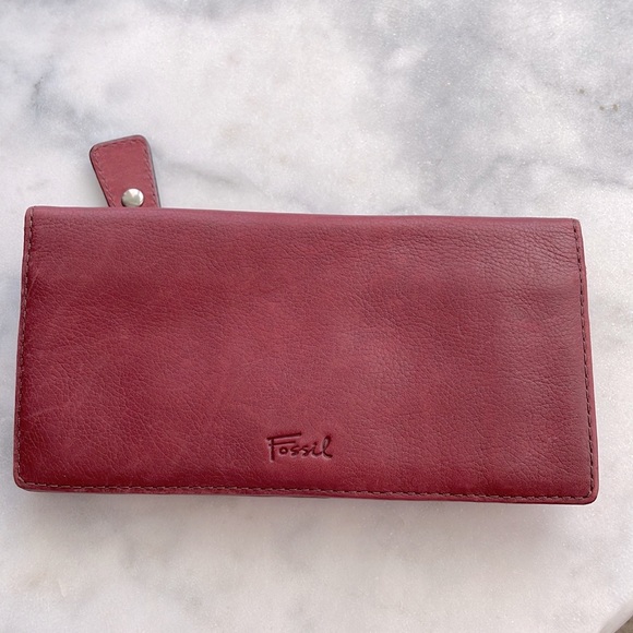Fossil Wallet. - Picture 2 of 4